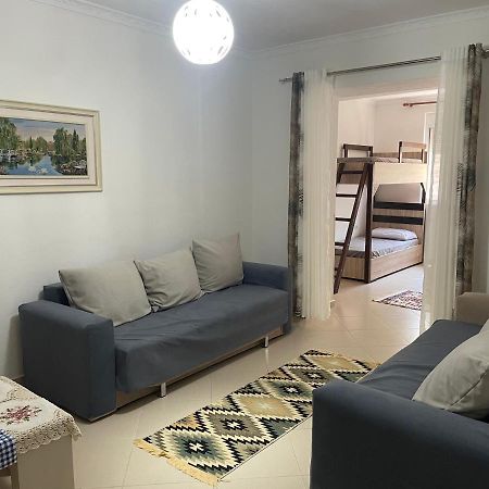 Guest House Taverna Laberia 3 Gjirokastër 外观 照片