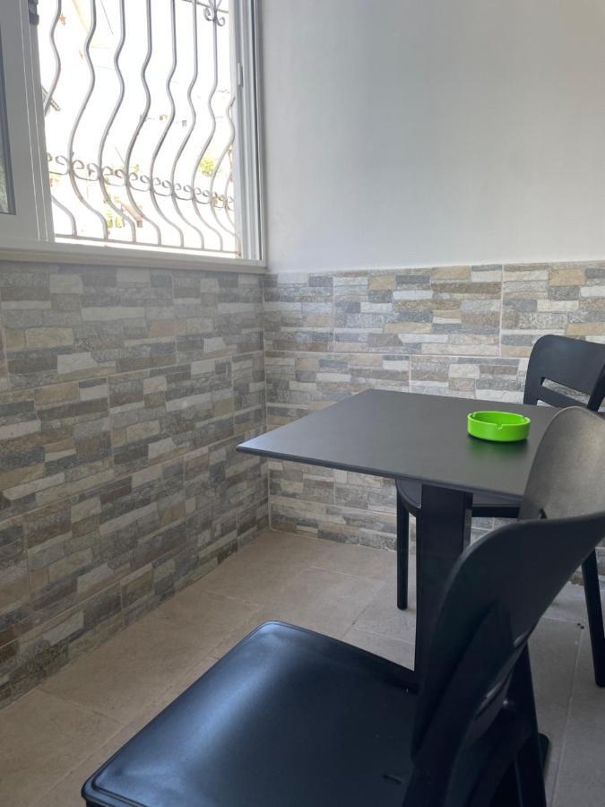 Guest House Taverna Laberia 3 Gjirokastër 外观 照片